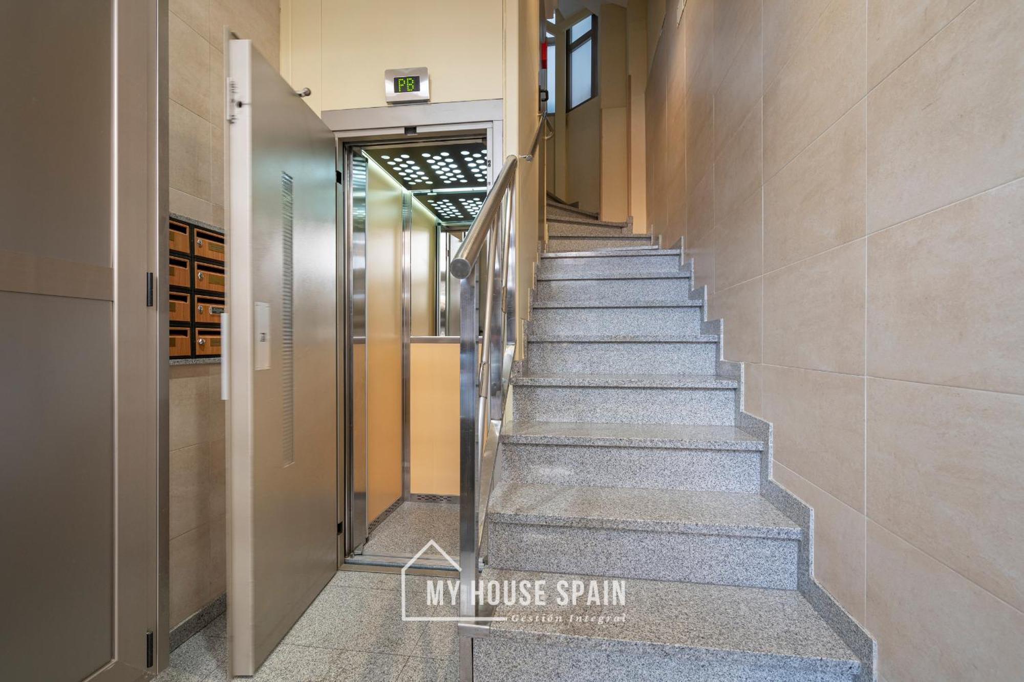 Myhousespain - Unico Piso Cerca De La Playa Gijón Exterior foto
